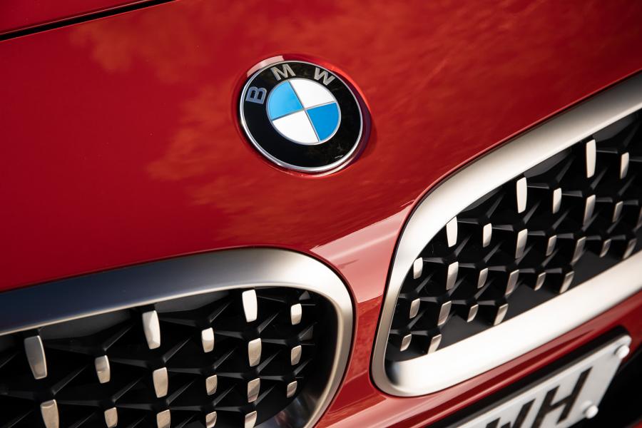 Логотип BMW Z4 M40i (G29) 2019 года  (UK) (фото 33 из 40)
